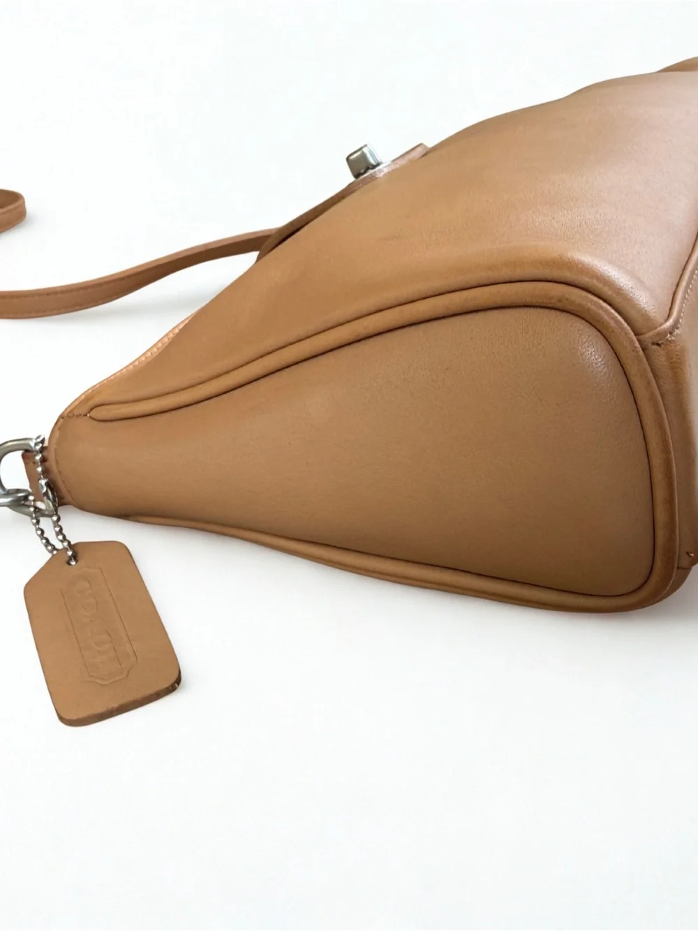 Coach Tan Leather Crossbody Shoulder Bag 9818